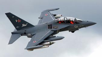 Yakovlev yak-130 aircraft pilots turn wallpaper