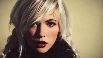 Aaron tyree devon jade blondes freckles portraits wallpaper